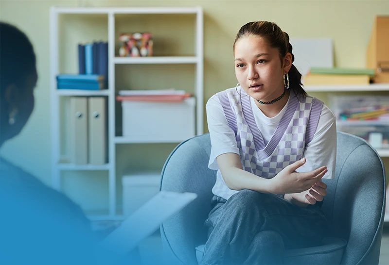 Programs Homeward Bound Young female talking to therapist